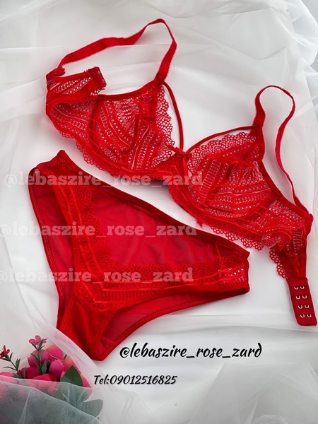 ست بغل باز لیلیوم قرمز ست بغل باز لیلیوم قرمز